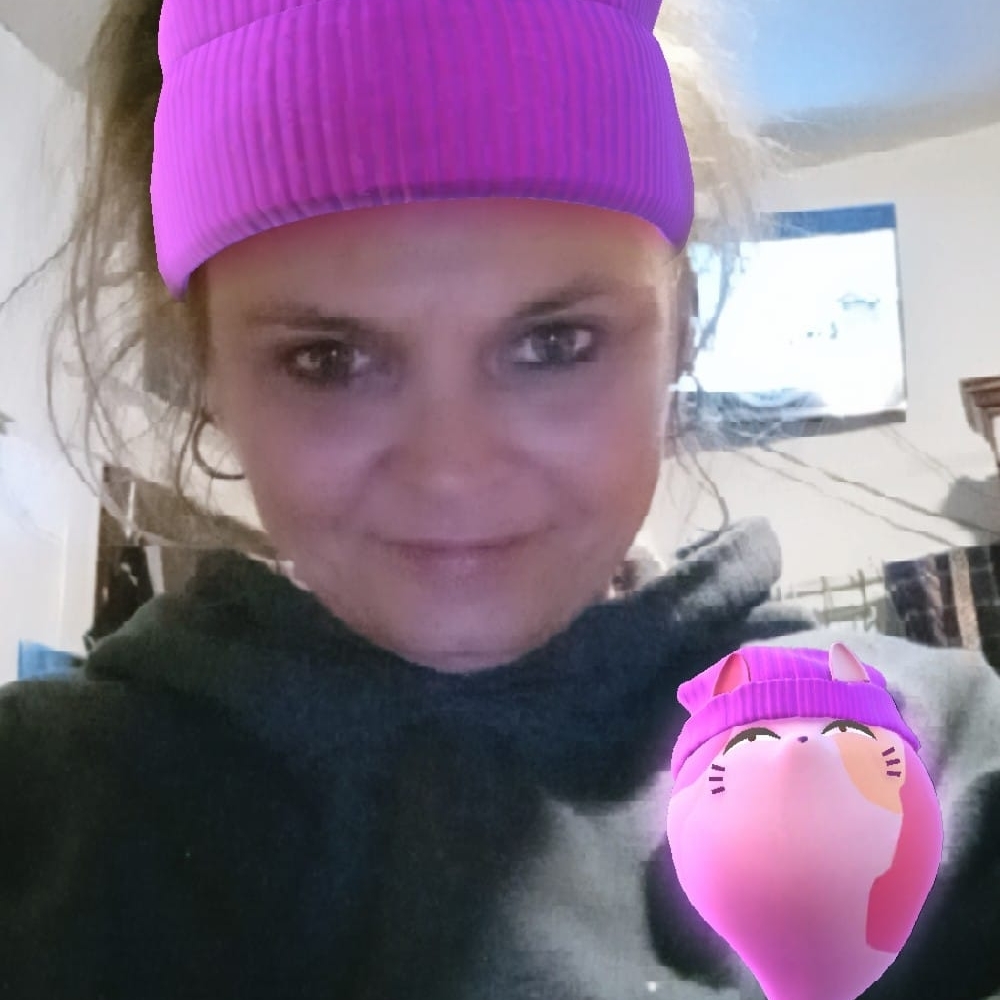 Meet your Posher, Christina